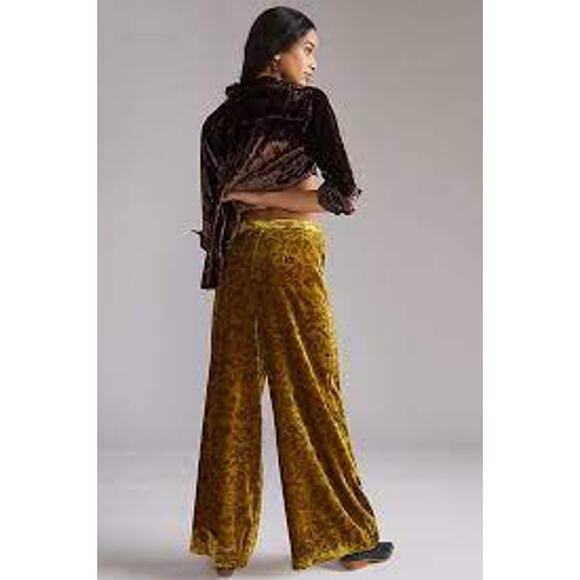 by ANTHROPOLOGIE Wide Leg Velvet Trousers Pants AS-IS Size 4 Rose Print Crushed - Picture 2 of 8